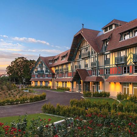 Renaissance Paris Hippodrome De St. Cloud Hotel Rueil-Malmaison Ngoại thất bức ảnh