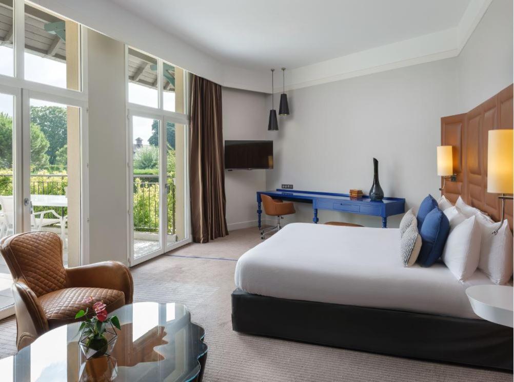 Renaissance Paris Hippodrome De St. Cloud Hotel Rueil-Malmaison Ngoại thất bức ảnh