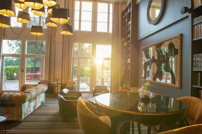 Renaissance Paris Hippodrome De St. Cloud Hotel Rueil-Malmaison Ngoại thất bức ảnh