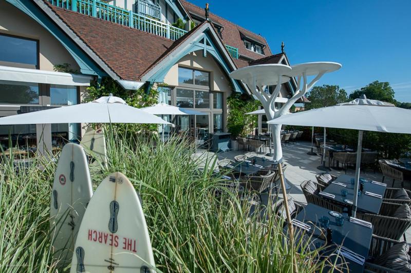 Renaissance Paris Hippodrome De St. Cloud Hotel Rueil-Malmaison Ngoại thất bức ảnh