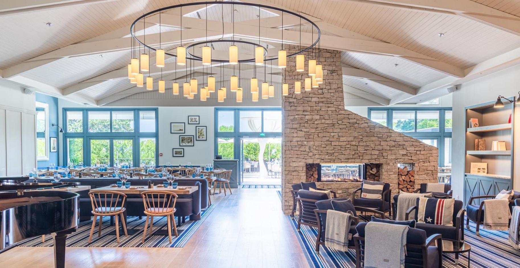 Renaissance Paris Hippodrome De St. Cloud Hotel Rueil-Malmaison Ngoại thất bức ảnh