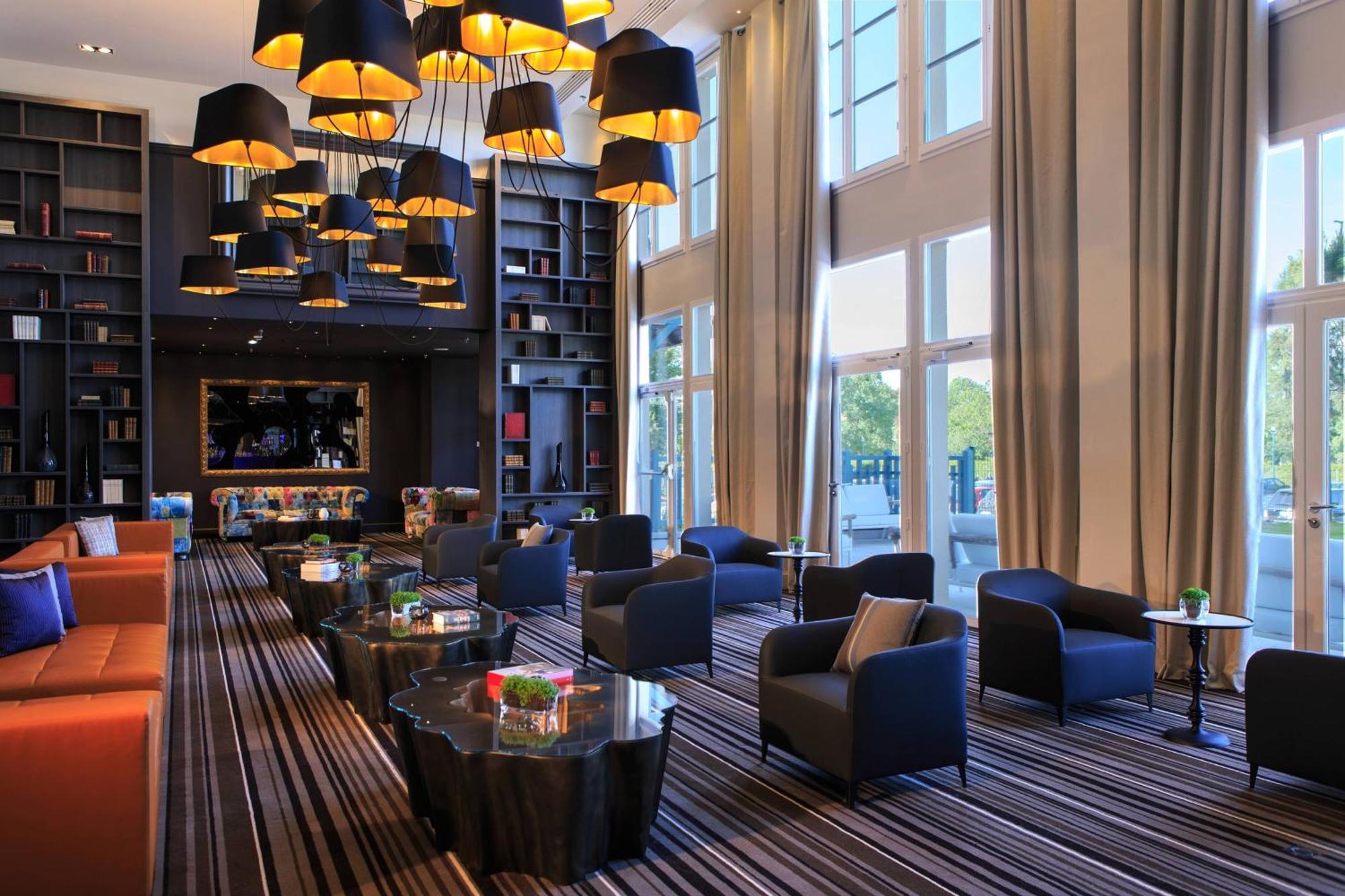 Renaissance Paris Hippodrome De St. Cloud Hotel Rueil-Malmaison Ngoại thất bức ảnh