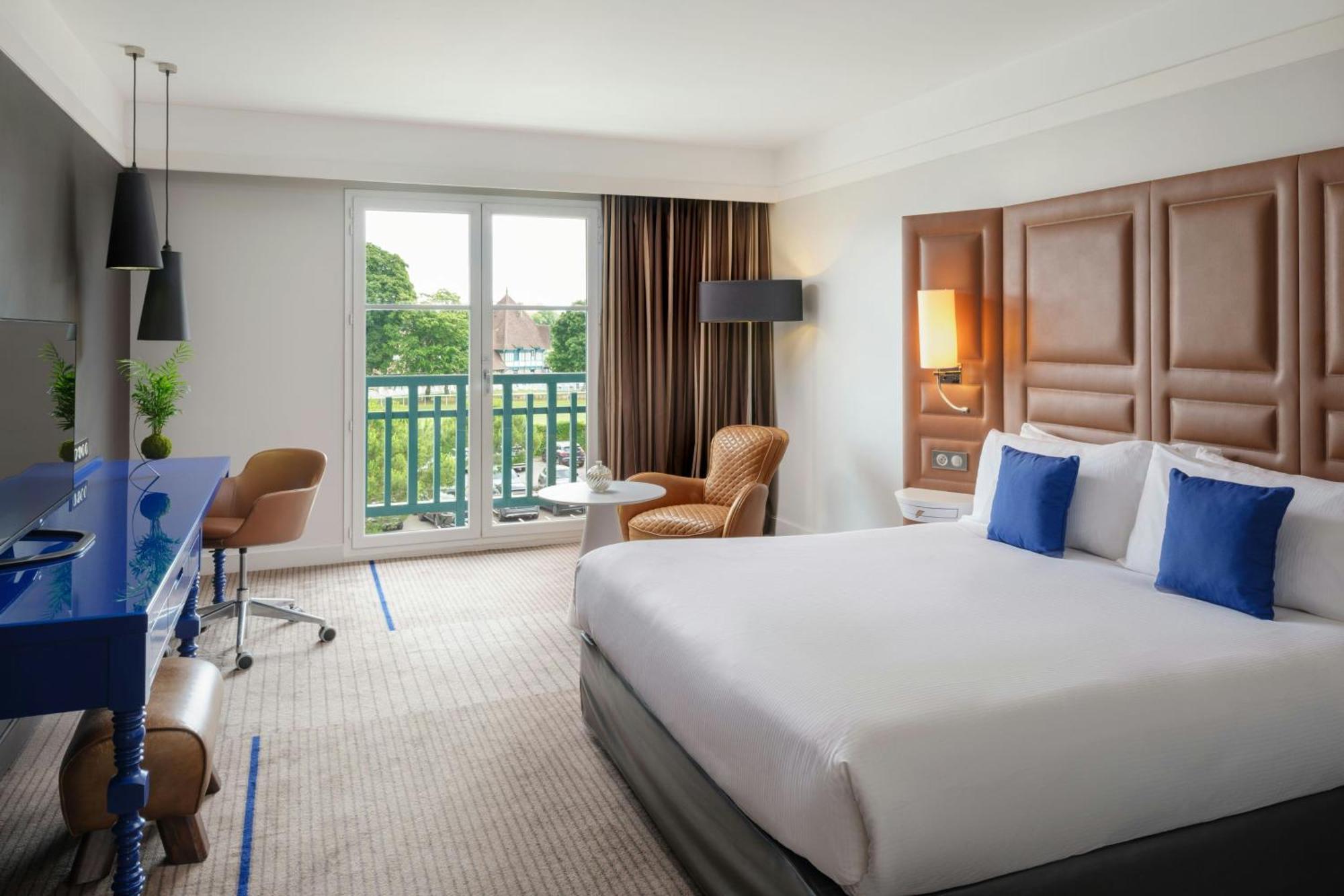 Renaissance Paris Hippodrome De St. Cloud Hotel Rueil-Malmaison Ngoại thất bức ảnh