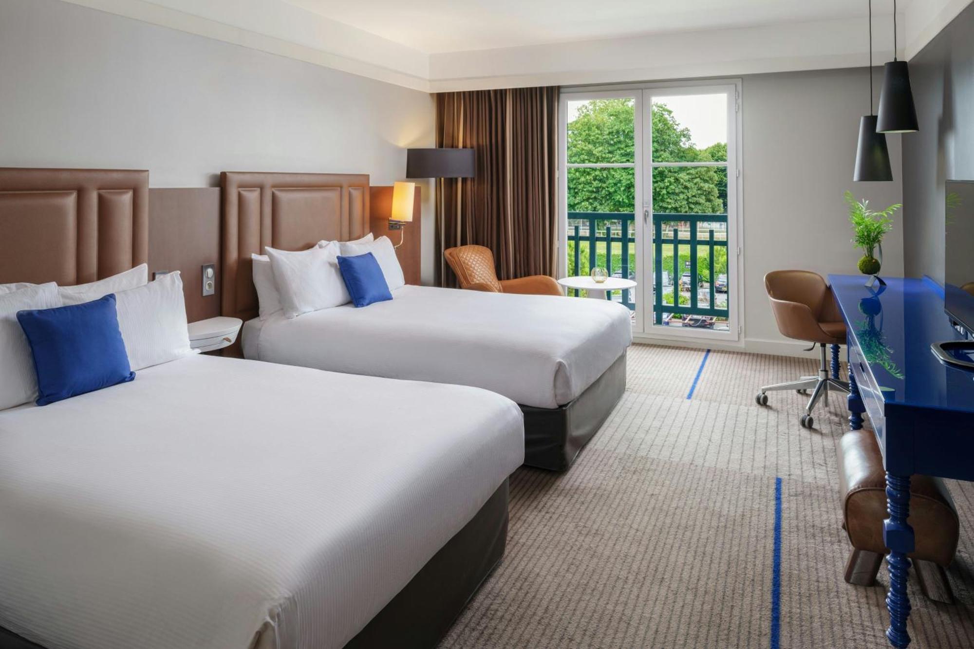 Renaissance Paris Hippodrome De St. Cloud Hotel Rueil-Malmaison Ngoại thất bức ảnh
